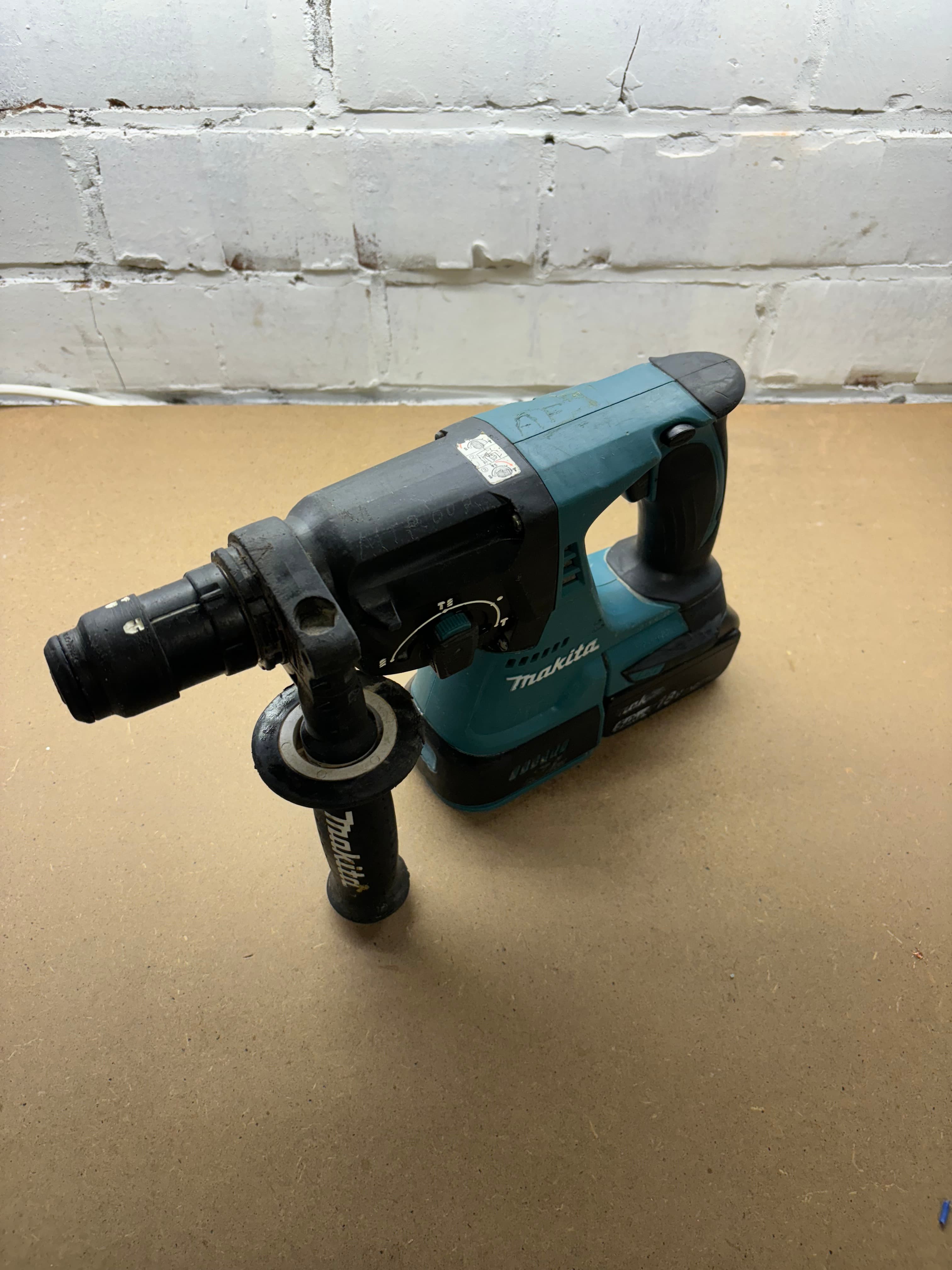 Makita boorhamer