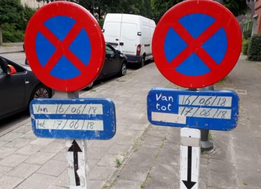Parkeerborden E3 "Verboden te parkeren"