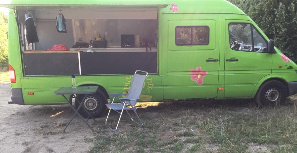 DIY hippie camper