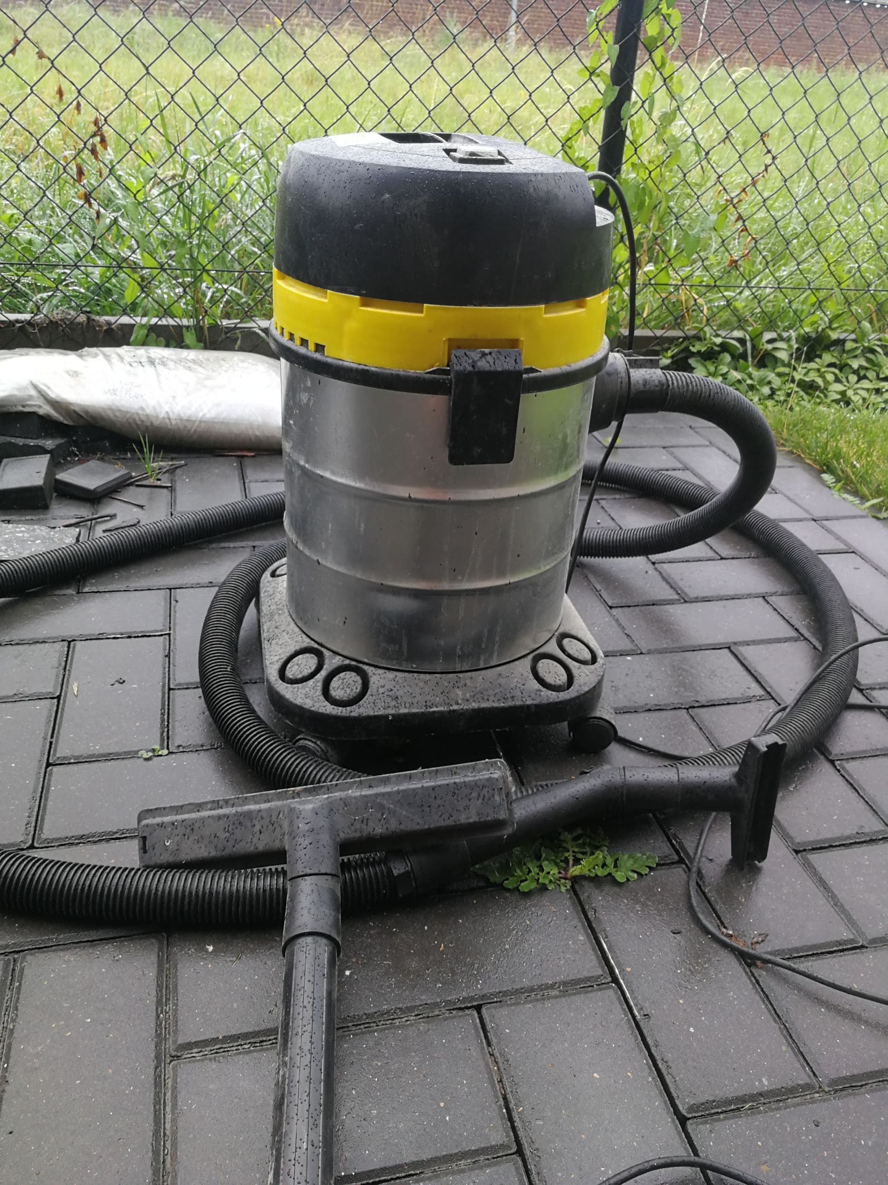 nat en droogzuiger
