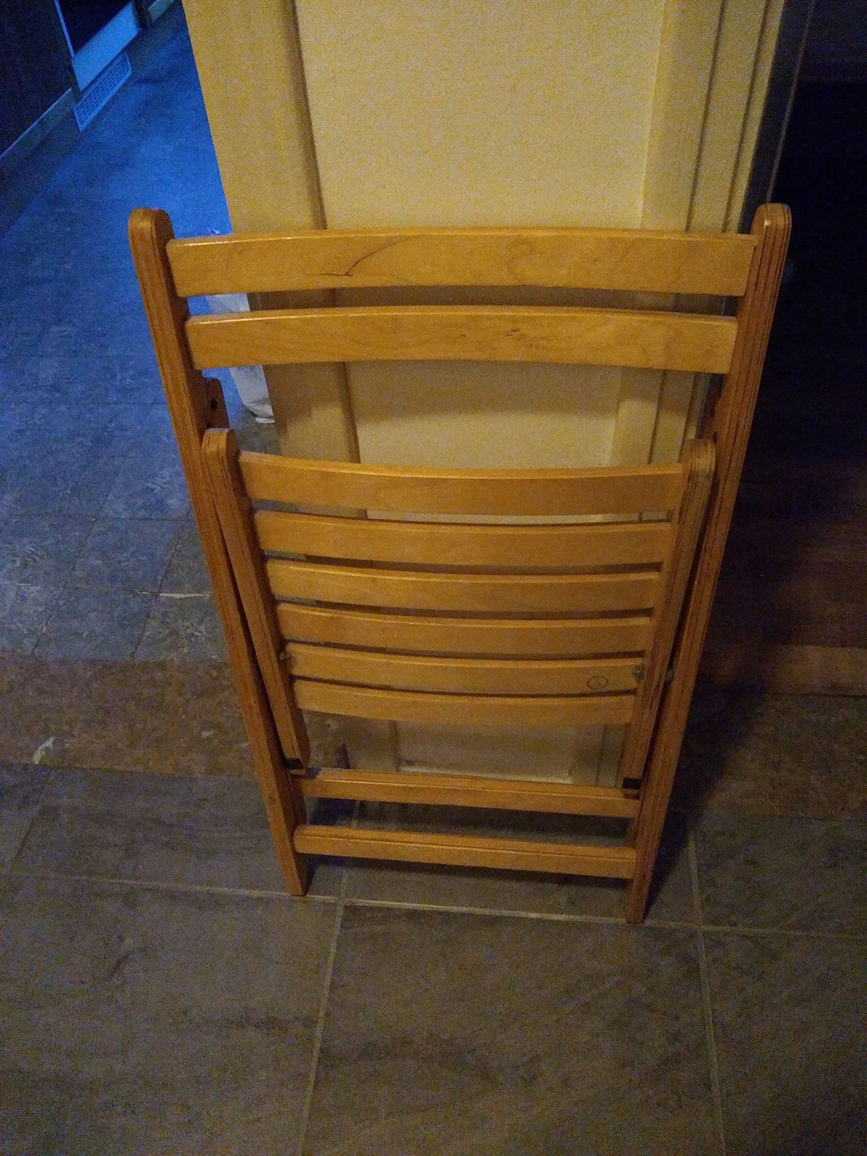 1 opklapstoel hout