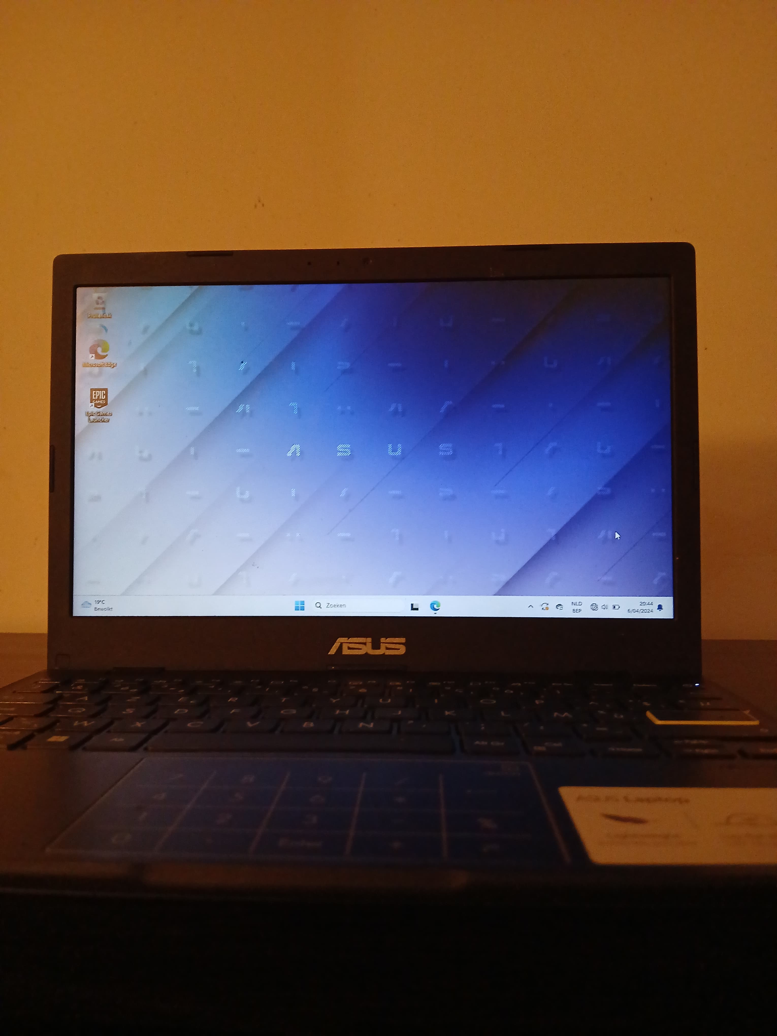 Laptop